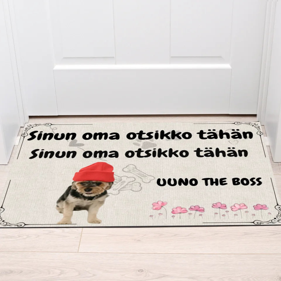 Kustomoitava ovimatto omien lemmikkien kuvilla ja nimillä - Oma otsikko (Vaalea)